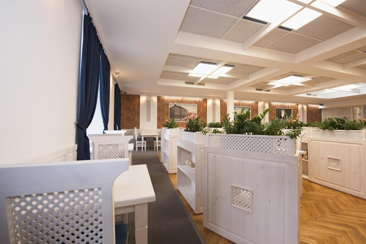 Hotel Slavia 스비타비 외부 사진