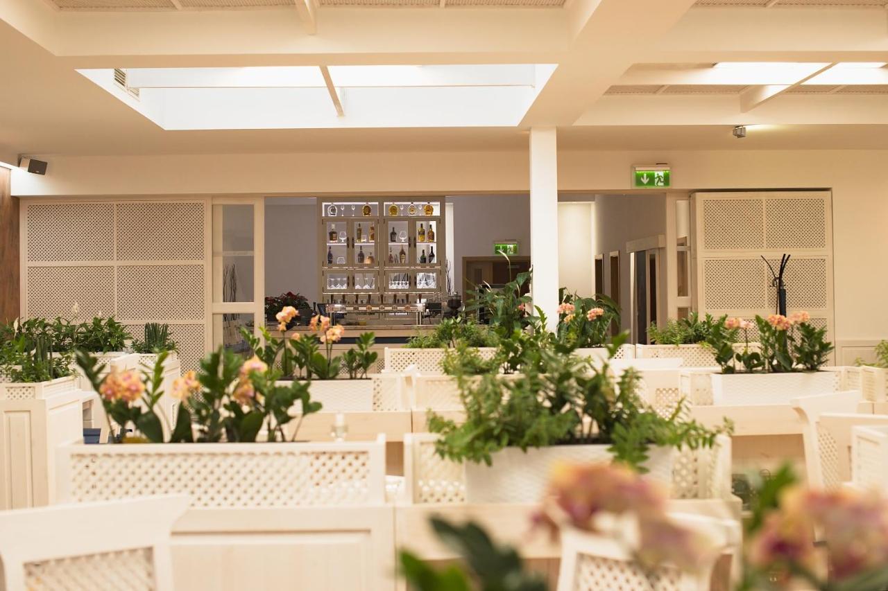 Hotel Slavia 스비타비 외부 사진